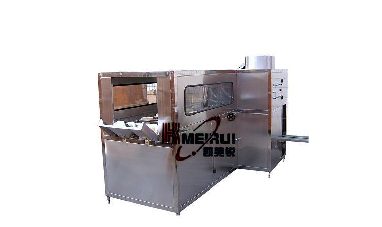 全自動(dòng)桶裝水生產(chǎn)線